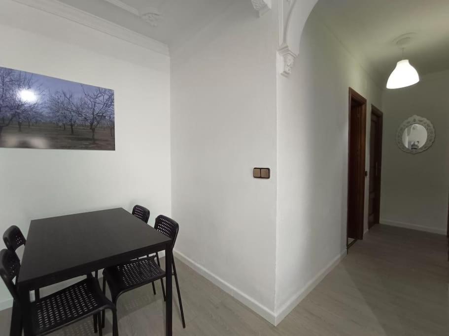 Oromana Loft Apartment อัลกาลา เด กัวไดรา ภายนอก รูปภาพ
