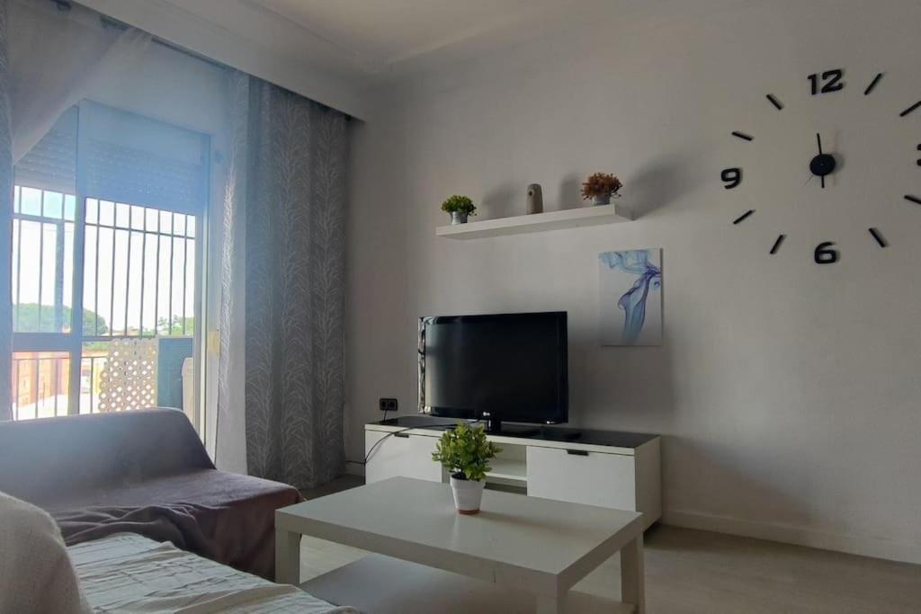 Oromana Loft Apartment อัลกาลา เด กัวไดรา ภายนอก รูปภาพ