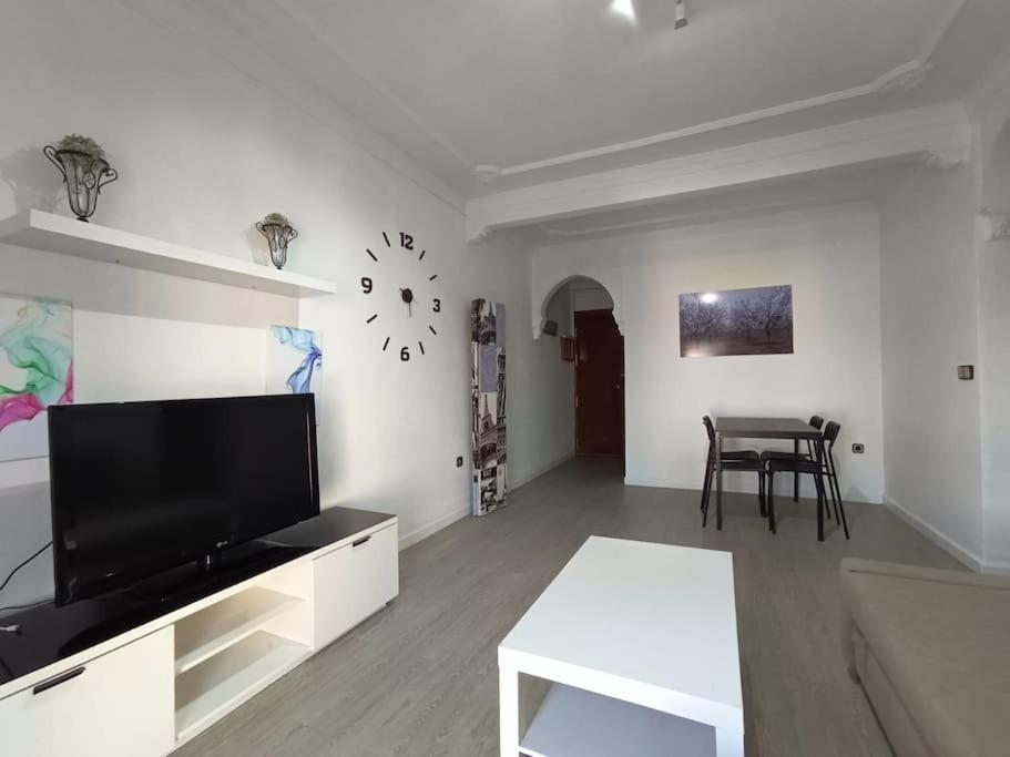 Oromana Loft Apartment อัลกาลา เด กัวไดรา ภายนอก รูปภาพ