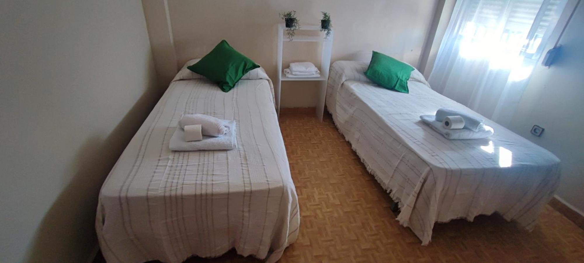 Oromana Loft Apartment อัลกาลา เด กัวไดรา ภายนอก รูปภาพ